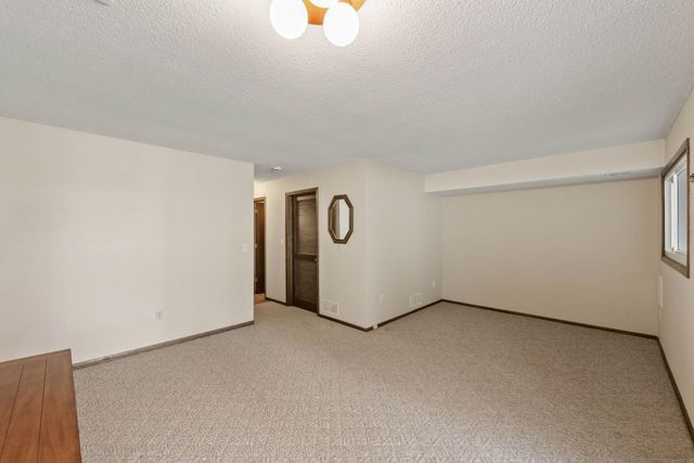11143 Vessey Circle, Bloomington, MN 55437