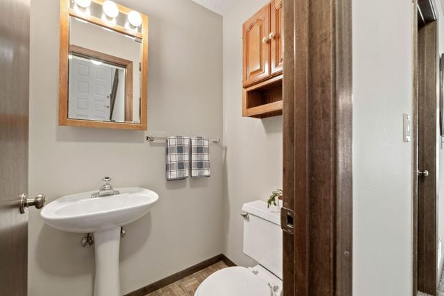 11143 Vessey Circle, Bloomington, MN 55437