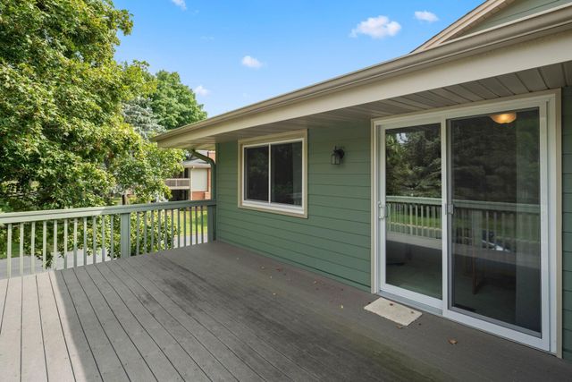11143 Vessey Circle, Bloomington, MN 55437