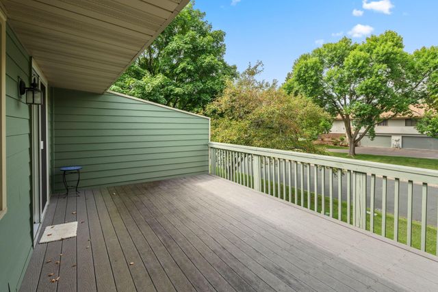 11143 Vessey Circle, Bloomington, MN 55437