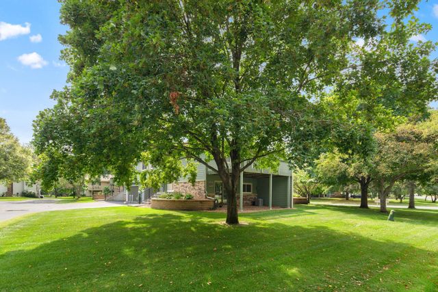 11143 Vessey Circle, Bloomington, MN 55437