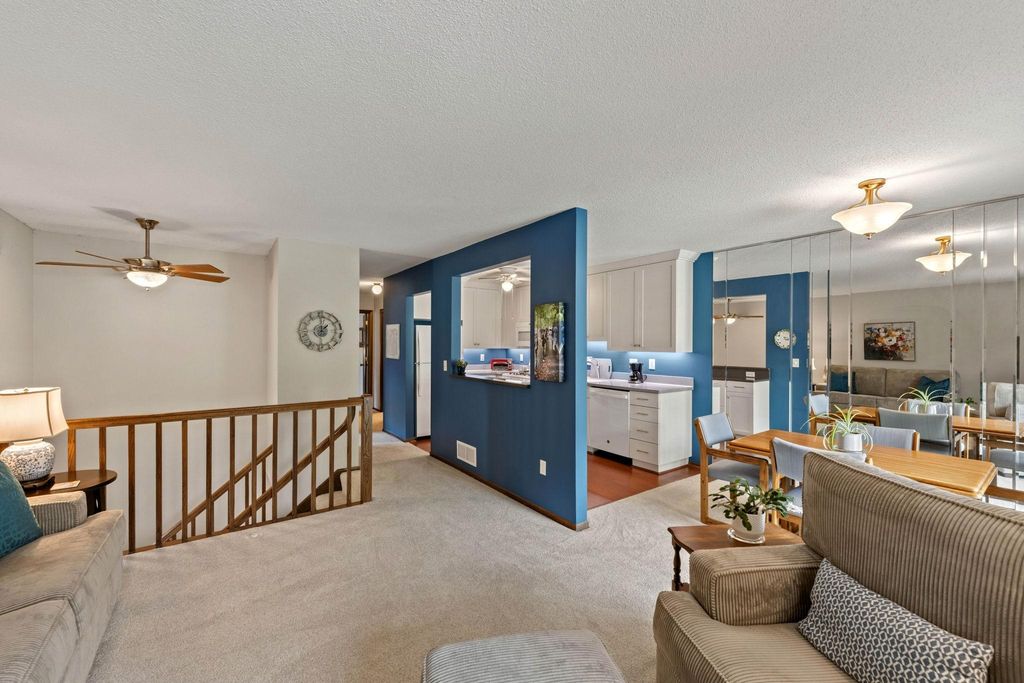 11143 Vessey Circle, Bloomington, MN 55437 — photo 5