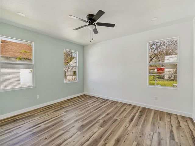 2801 Twyman Avenue, Dallas, TX 75215