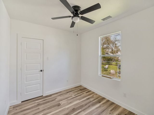 2801 Twyman Avenue, Dallas, TX 75215