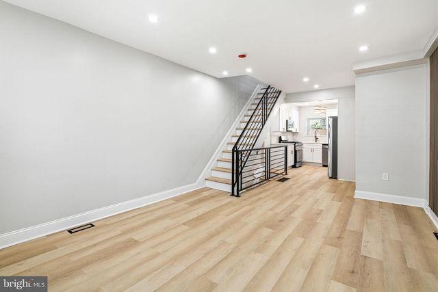 2040 FERNON ST, Philadelphia, PA 19145