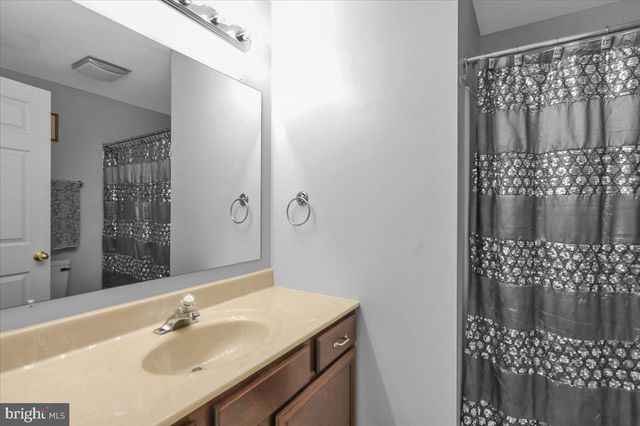 6 LAUREL WOODS DR, Reading, PA 19607
