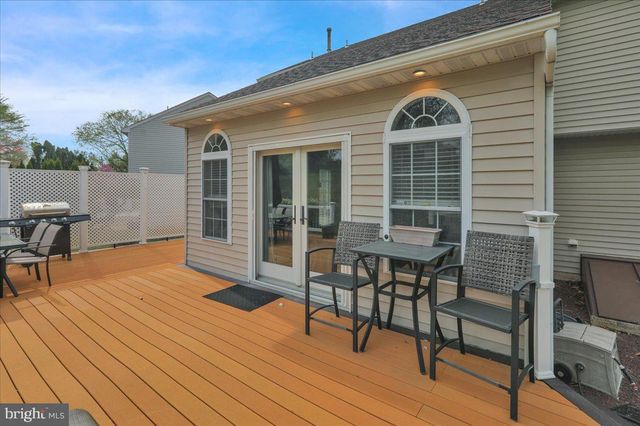 6 LAUREL WOODS DR, Reading, PA 19607
