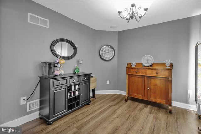 6 LAUREL WOODS DR, Reading, PA 19607