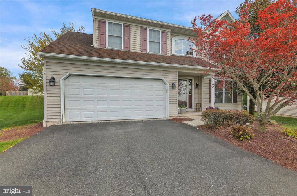 6 LAUREL WOODS DR, Reading, PA 19607