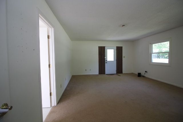 310 Dogwood Dr, Erin, TN 37061