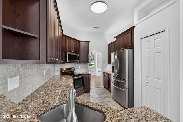 1919 CAPTIVA Drive, Middleburg, FL 32068