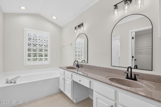 1919 CAPTIVA Drive, Middleburg, FL 32068