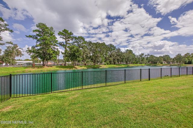 1919 CAPTIVA Drive, Middleburg, FL 32068