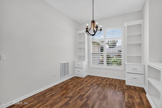 1919 CAPTIVA Drive, Middleburg, FL 32068
