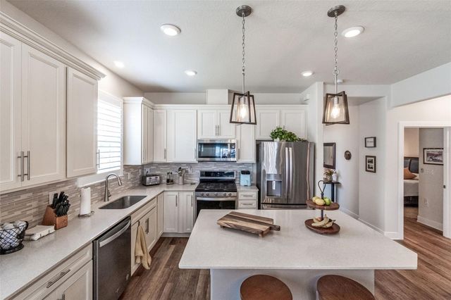 2732 CHERRY BLOSSOM LOOP, St Cloud, FL 34771