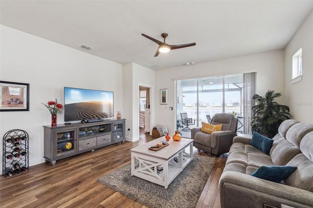 2732 CHERRY BLOSSOM LOOP, St Cloud, FL 34771