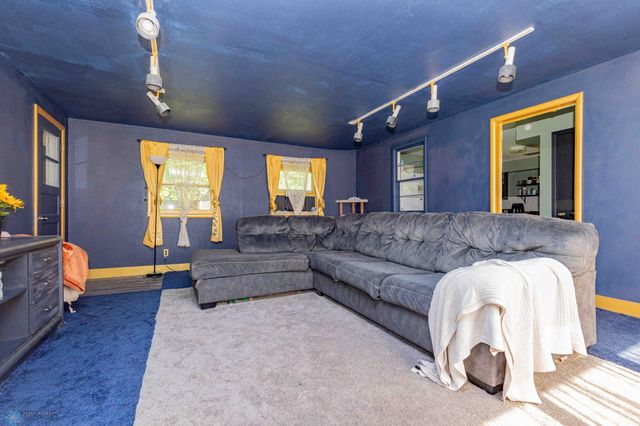 1407 13th Street S, Moorhead, MN 56560