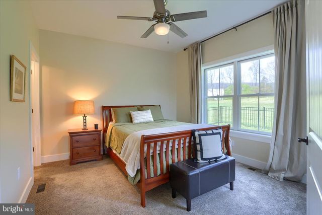 1130 LOTUS PASSAGE, Dauphin, PA 17018