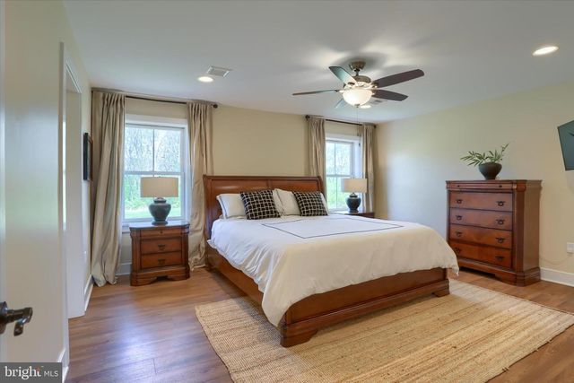 1130 LOTUS PASSAGE, Dauphin, PA 17018