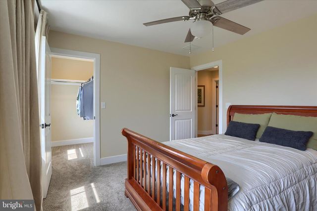 1130 LOTUS PASSAGE, Dauphin, PA 17018