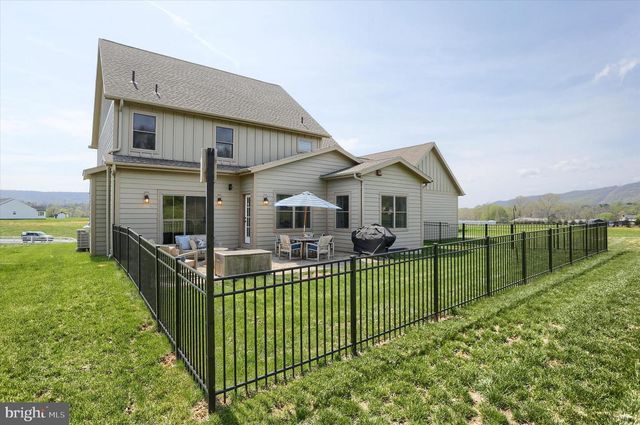 1130 LOTUS PASSAGE, Dauphin, PA 17018