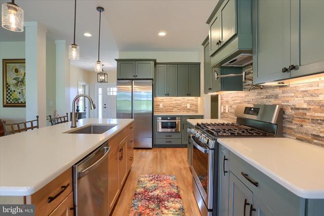1130 LOTUS PASSAGE, Dauphin, PA 17018
