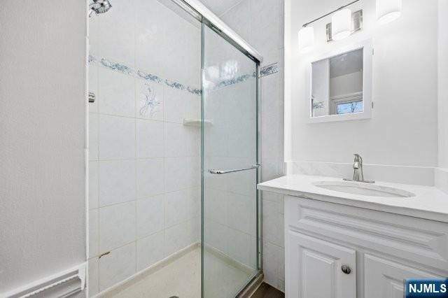 373 Saddle River Road, Upper Saddle River, NJ 07458