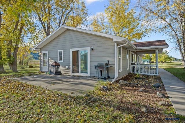 8063 BLUCKSBERG DR, Sturgis, SD 57785