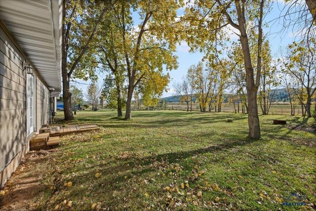 8063 BLUCKSBERG DR, Sturgis, SD 57785
