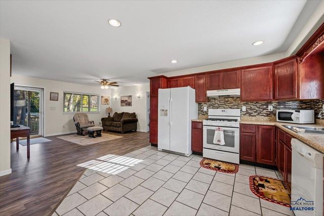 8063 BLUCKSBERG DR, Sturgis, SD 57785