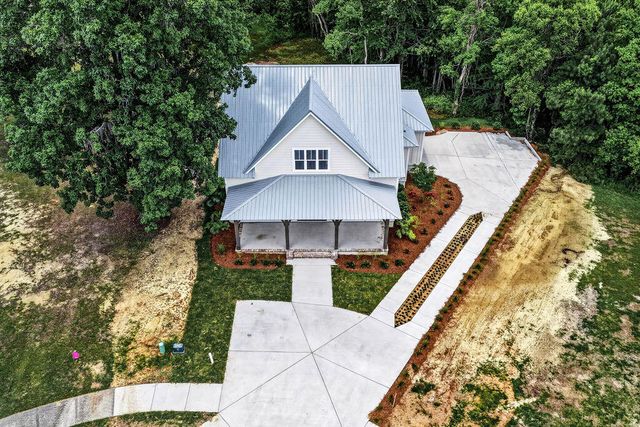 541 Oak Lawn Road, Georgetown, SC 29440