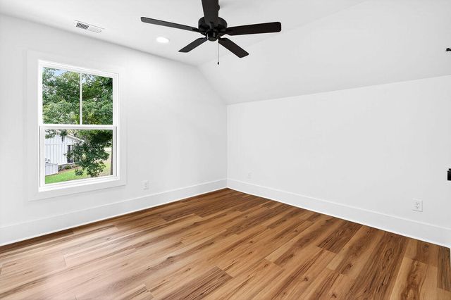 541 Oak Lawn Road, Georgetown, SC 29440
