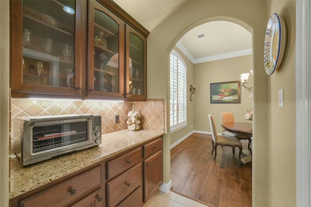 8323 Phantom Mist Drive, Richmond, TX 77406