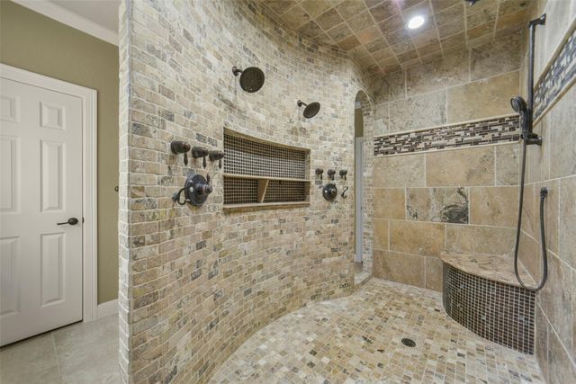 8323 Phantom Mist Drive, Richmond, TX 77406