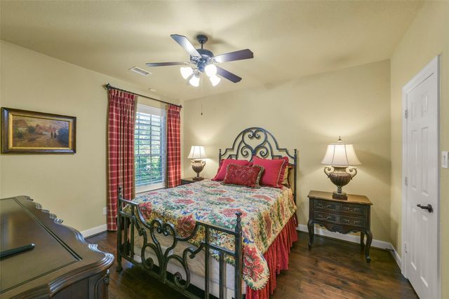 8323 Phantom Mist Drive, Richmond, TX 77406