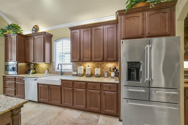 8323 Phantom Mist Drive, Richmond, TX 77406