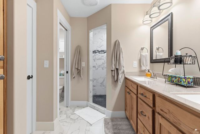 4604 Snapdragon Drive, Manhattan, KS 66502