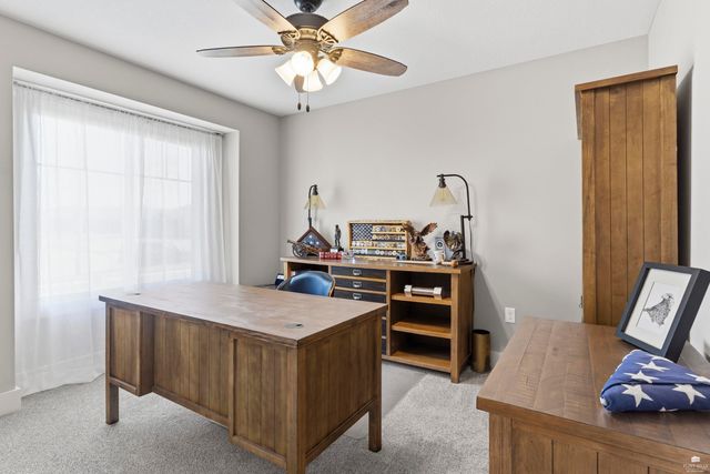 4604 Snapdragon Drive, Manhattan, KS 66502