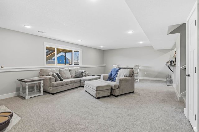 4604 Snapdragon Drive, Manhattan, KS 66502