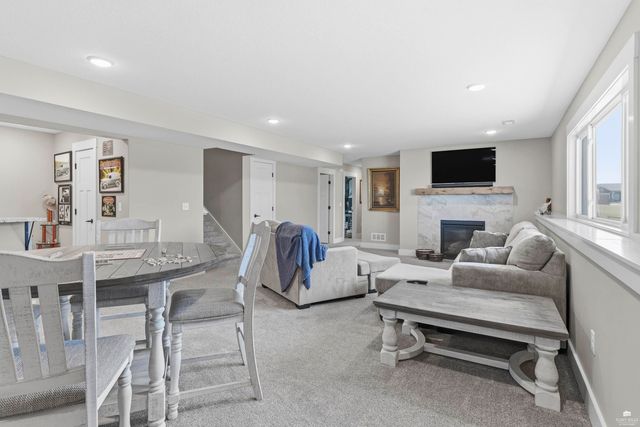 4604 Snapdragon Drive, Manhattan, KS 66502