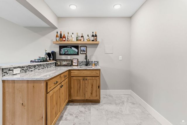 4604 Snapdragon Drive, Manhattan, KS 66502