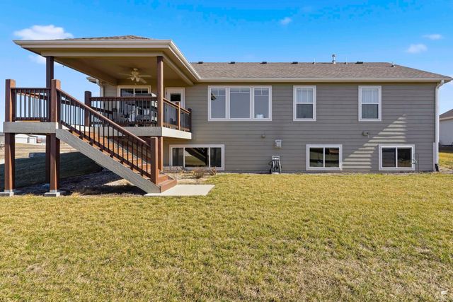 4604 Snapdragon Drive, Manhattan, KS 66502