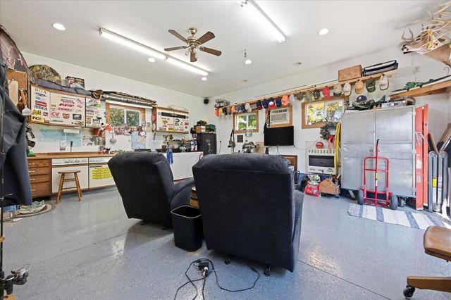 6816 Casey Parkway, Prior Lake, MN 55372