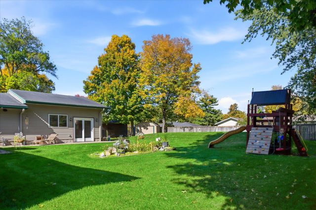 6816 Casey Parkway, Prior Lake, MN 55372