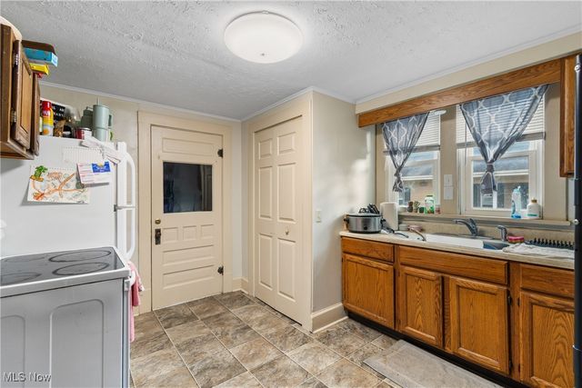 2405 Cherry Avenue, Alliance, OH 44601