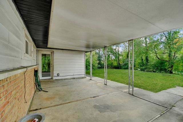 136 Willow Street, Park Forest, IL 60466