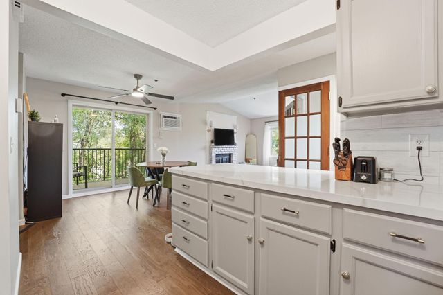 2120 Ridge Drive 34, Saint Louis Park, MN 55416