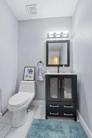 2120 Ridge Drive 34, Saint Louis Park, MN 55416