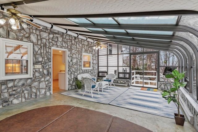 11 Ethelyn Cir, Maynard, MA 01754