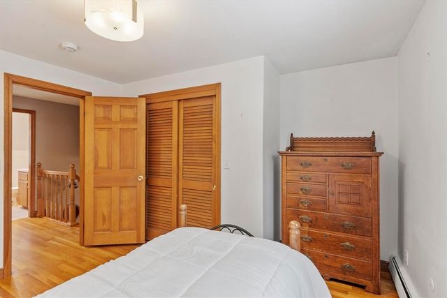 11 Ethelyn Cir, Maynard, MA 01754